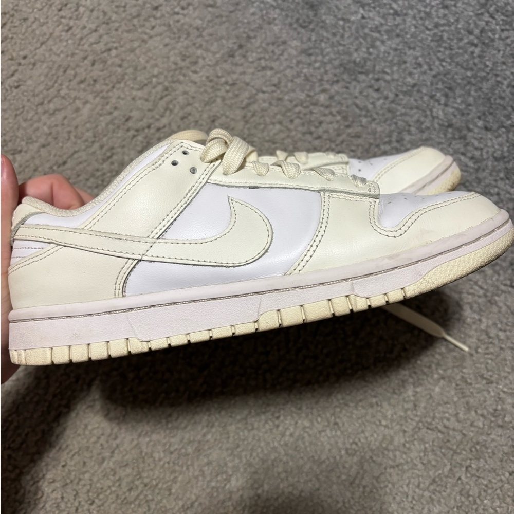 Women’s Nike dunk low sneakers
